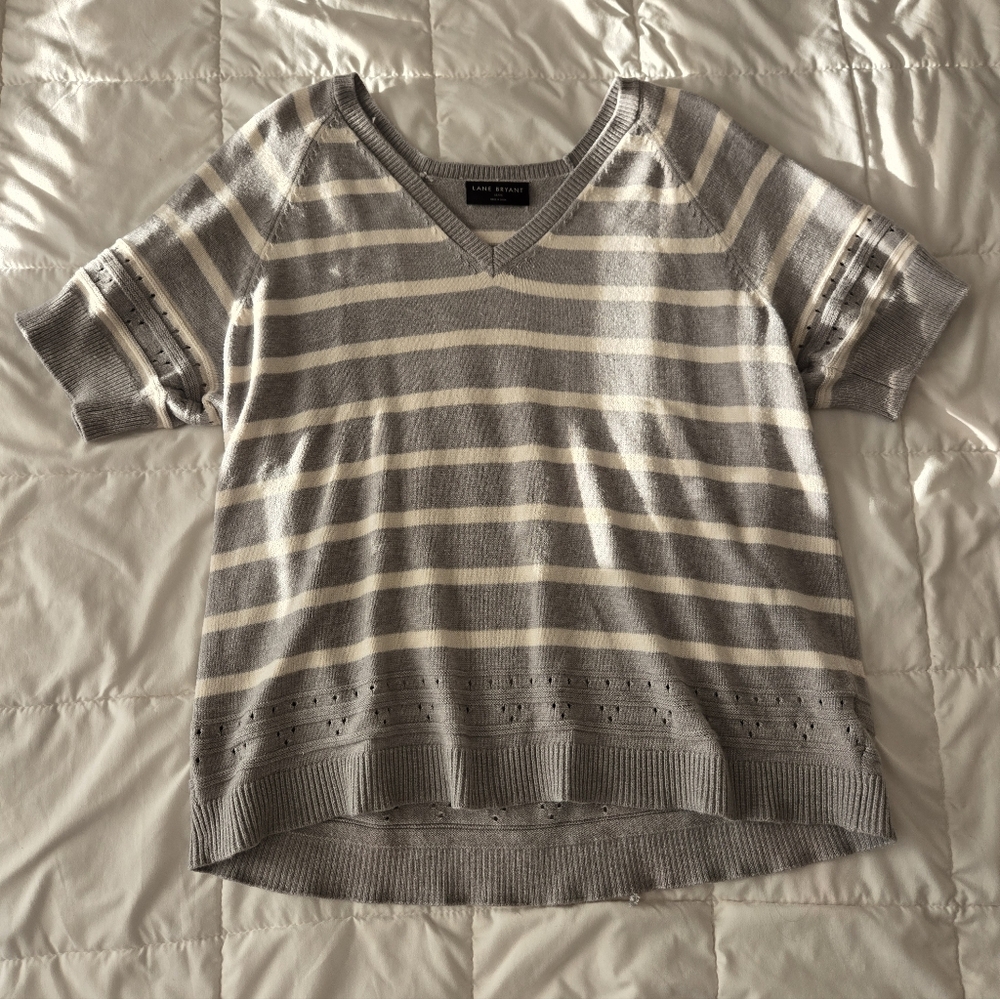 Lane Bryant Short Sleeve Sweater, Size 18/20